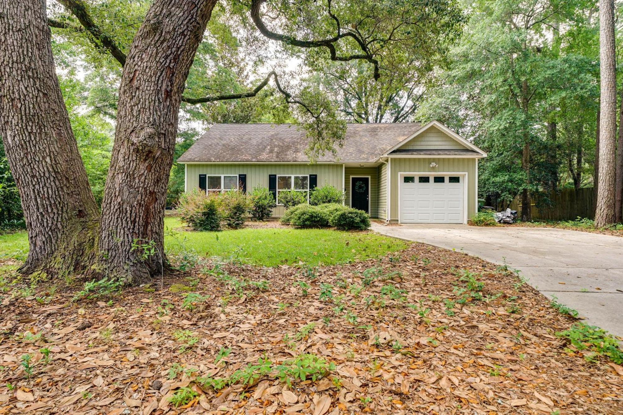 Charming Wilmington Home With Patio About 7 Mi To Beach! Exterior photo